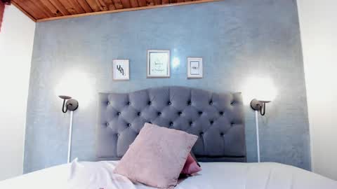 meridalane online show from February 26, 3:54 pm