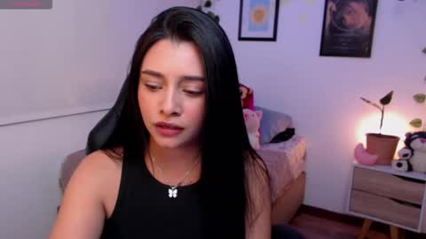 Snapshot of merilynwhithe_ chatting on September 26, 5:26 am Merilyn online show from September 26, 5:26 am