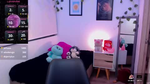 Snapshot of merilynwhithe_ chatting on October 17, 10:58 pm Merilyn online show from October 17, 10:58 pm