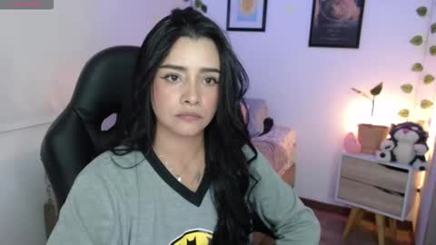 Snapshot of merilynwhithe_ chatting on September 25, 2:40 am Merilyn online show from September 25, 2:40 am