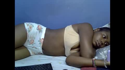 merlin_queen online show from September 19, 5:11 am