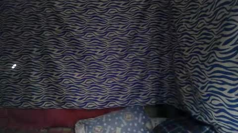 merry_cutejoy online show from November 17, 12:35 am