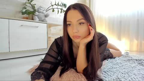 Snapshot of meryfoxxx chatting on October 13, 1:35 pm meryfoxxx online show from October 13, 1:35 pm