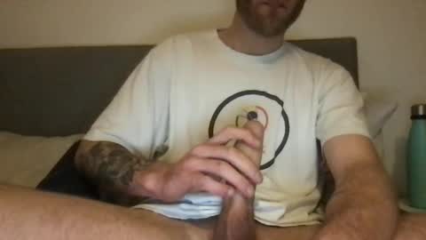 messageme11 online show from February 19, 9:36 pm