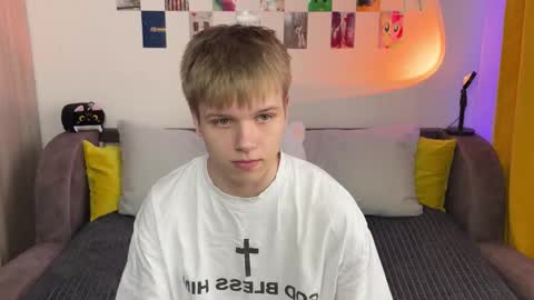 Arthur online show from March 16, 7:34 am