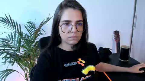 Meurif online show from November 24, 9:02 pm