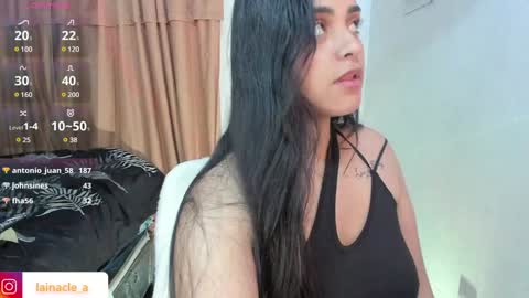 Snapshot of mexitalyguitarist chatting on January 21, 11:03 am Booniee online show from January 21, 11:03 am
