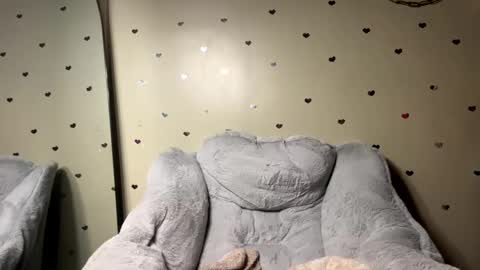 Snapshot of mezzy69 chatting on March 10, 12:17 pm mezzy69 online show from March 10, 12:17 pm