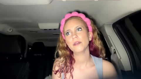 Snapshot of mezzy69 chatting on February 25, 9:53 am mezzy69 online show from February 25, 9:53 am