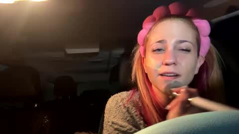 Snapshot of mezzy69 chatting on February 22, 9:34 am mezzy69 online show from February 22, 9:34 am