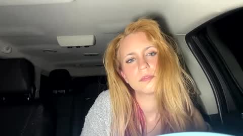 Snapshot of mezzy69 chatting on February 24, 9:32 am mezzy69 online show from February 24, 9:32 am