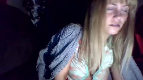 Snapshot of mezzy69 chatting on September 13, 8:06 am mezzy69 online show from September 13, 8:06 am