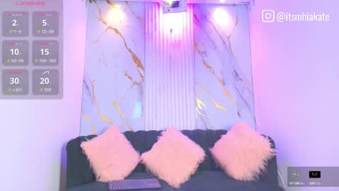 Mhia Kate online show from October 9, 12:32 pm