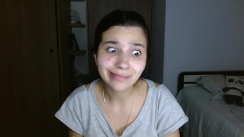 Mia online show from March 30, 4:12 am