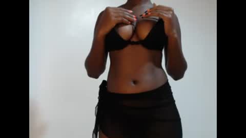 Snapshot of mia_c102130 chatting on March 11, 7:03 am MIA online show from March 11, 7:03 am