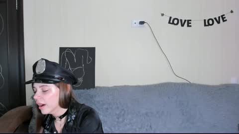 Snapshot of mia_com chatting on March 11, 5:24 pm Mia next stream Thursday 1400 UTC1 Friday 1400 UTC1 online show from March 11, 5:24 pm