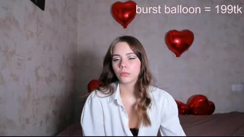 Snapshot of mia_com chatting on February 14, 5:57 pm Mia next stream Thursday 1400 UTC1 Friday 1400 UTC1 online show from February 14, 5:57 pm