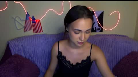 Snapshot of mia_cutie77 chatting on September 23, 11:26 am mia_cutie77 online show from September 23, 11:26 am