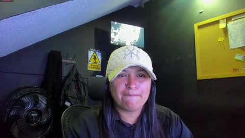 Snapshot of mia_daniela_ chatting on September 30, 3:06 am Mia daniela online show from September 30, 3:06 am