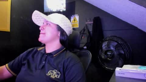 Snapshot of mia_daniela_ chatting on September 23, 2:16 am Mia daniela online show from September 23, 2:16 am