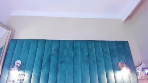 Mia Elieth online show from February 21, 6:38 am