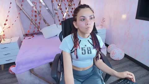 Snapshot of mia_esposito2 chatting on September 15, 11:17 pm mia_esposito2 online show from September 15, 11:17 pm