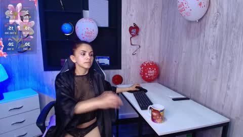 Snapshot of mia_esposito2 chatting on September 11, 3:30 am mia_esposito2 online show from September 11, 3:30 am