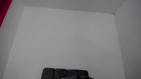 M I A online show from November 23, 11:08 am