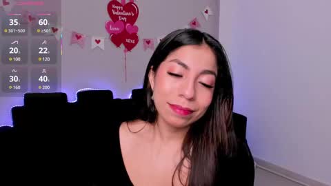 Mia online show from March 1, 12:01 pm