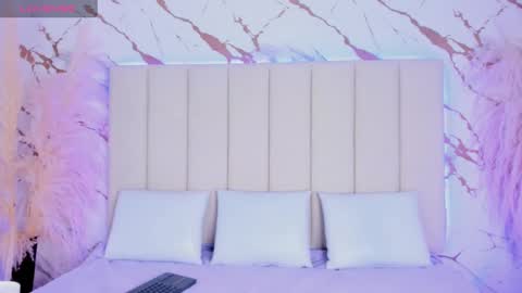 Snapshot of mia_greco_ chatting on September 14, 5:10 am mia_greco_ online show from September 14, 5:10 am