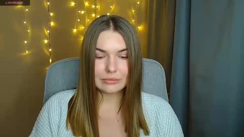 mia_lemm online show from November 21, 9:51 am