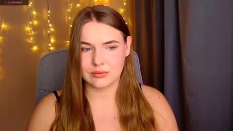 Snapshot of mia_lemm chatting on October 3, 8:55 am mia_lemm online show from October 3, 8:55 am
