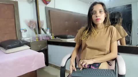 Snapshot of mia_lian_ chatting on September 9, 11:49 pm Mia Lian online show from September 9, 11:49 pm
