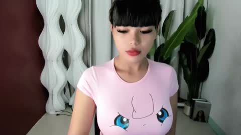 M I A online show from March 10, 2:49 am