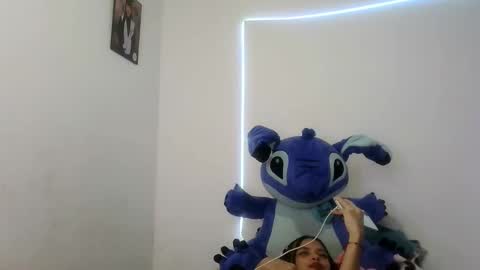 mia lucy 21 online show from October 30, 8:42 pm