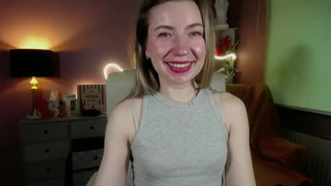 Mia online show from February 28, 11:58 am