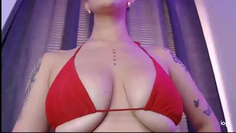 Snapshot of mia_millers2311 chatting on September 9, 2:06 pm mia independent model online show from September 9, 2:06 pm