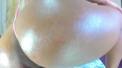 Snapshot of mia_peyton1 chatting on October 4, 10:29 pm mia online show from October 4, 10:29 pm