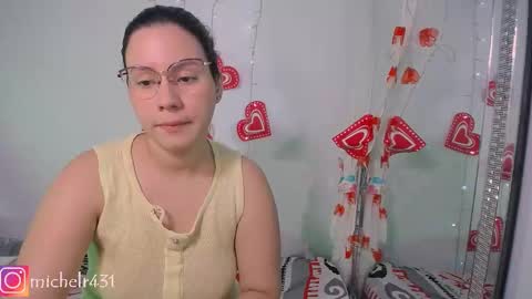 Snapshot of mia_reys chatting on February 26, 10:27 am mia reys online show from February 26, 10:27 am