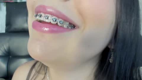 Mia Roux online show from November 13, 3:42 am