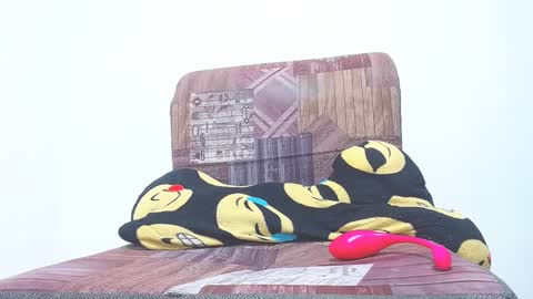 Snapshot of mia_saint20 chatting on February 25, 11:59 pm Cintia Rodriguez online show from February 25, 11:59 pm