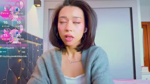 Snapshot of mia_sirenia chatting on March 3, 6:48 am Mia online show from March 3, 6:48 am