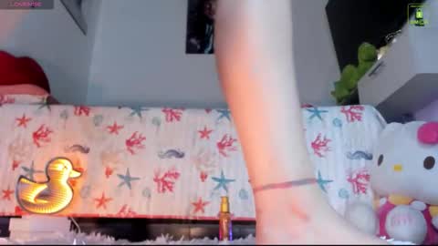 Snapshot of mia_starss chatting on October 5, 1:58 am Mia online show from October 5, 1:58 am