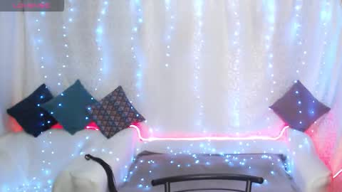 mia_sunn online show from September 14, 6:04 am