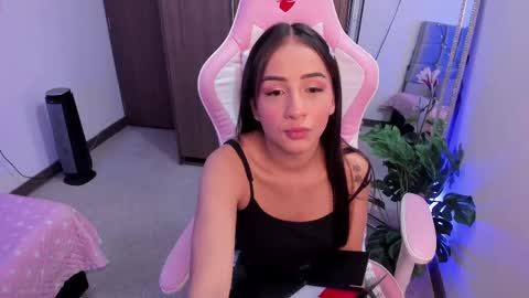Snapshot of miaa_06 chatting on February 25, 2:03 am mia nicolle online show from February 25, 2:03 am