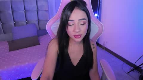 Snapshot of miaa_06 chatting on September 28, 3:37 am mia nicolle online show from September 28, 3:37 am