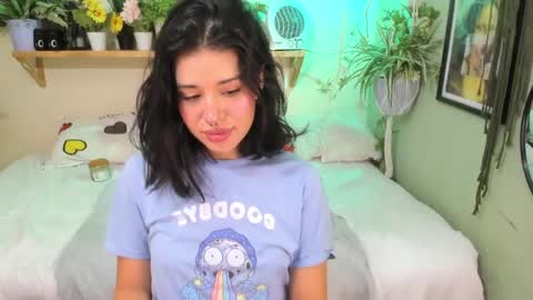 Snapshot of miaa_rose__ chatting on September 18, 4:44 pm Miaa online show from September 18, 4:44 pm