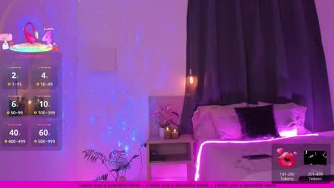 Snapshot of miaangel_ chatting on September 28, 1:58 am Mia Angel online show from September 28, 1:58 am