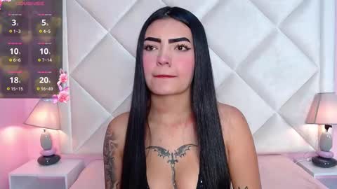 Snapshot of miaasmiith_ chatting on September 29, 11:53 am Alexandra online show from September 29, 11:53 am
