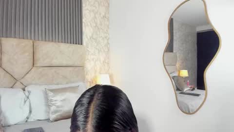 miagomezx online show from September 10, 10:33 pm